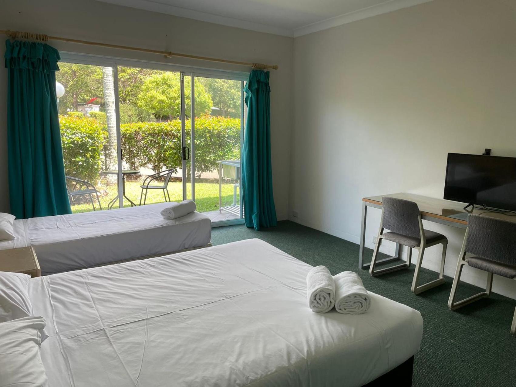 Seaside Garden Retreat Accommodation Wamberal Экстерьер фото